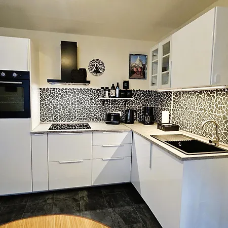 Apartamento Asiatisches *